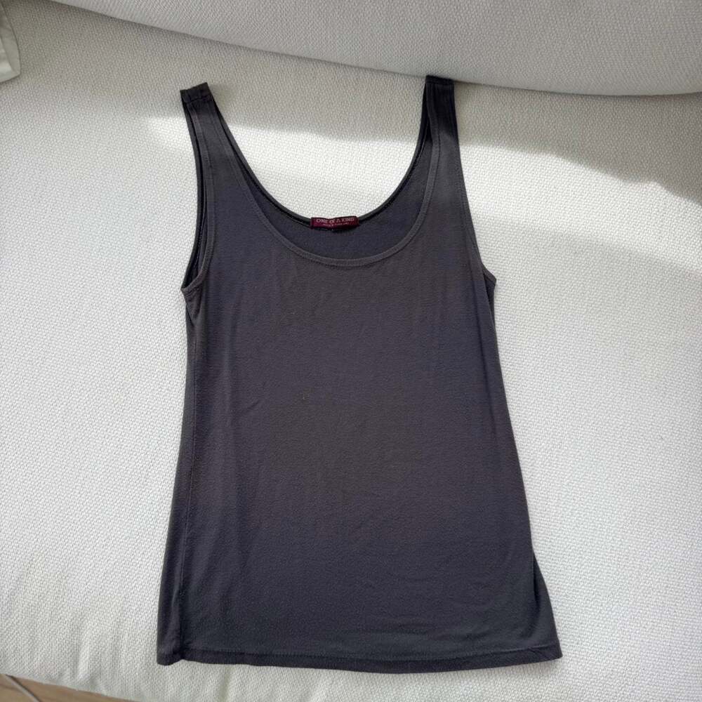 Grey tank top with scoop
